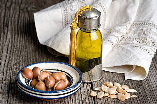 Top 12 Argan Oil Benefits for Skin and Hair